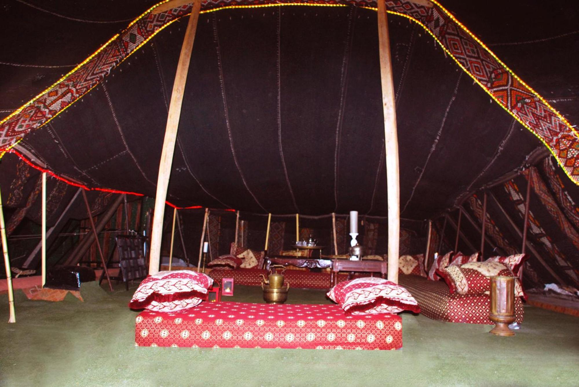 Dar Lghzal Special Offer In Rabat Winner Of Guest Experience 2025 Awards Traditional Sahrawi And Berber Privative Villa With Swimming Pool Jacuzzi Sea View And On Site Restaurant Ideal For Family And Groups In Rabat'S Center No Car Required Екстер'єр фото