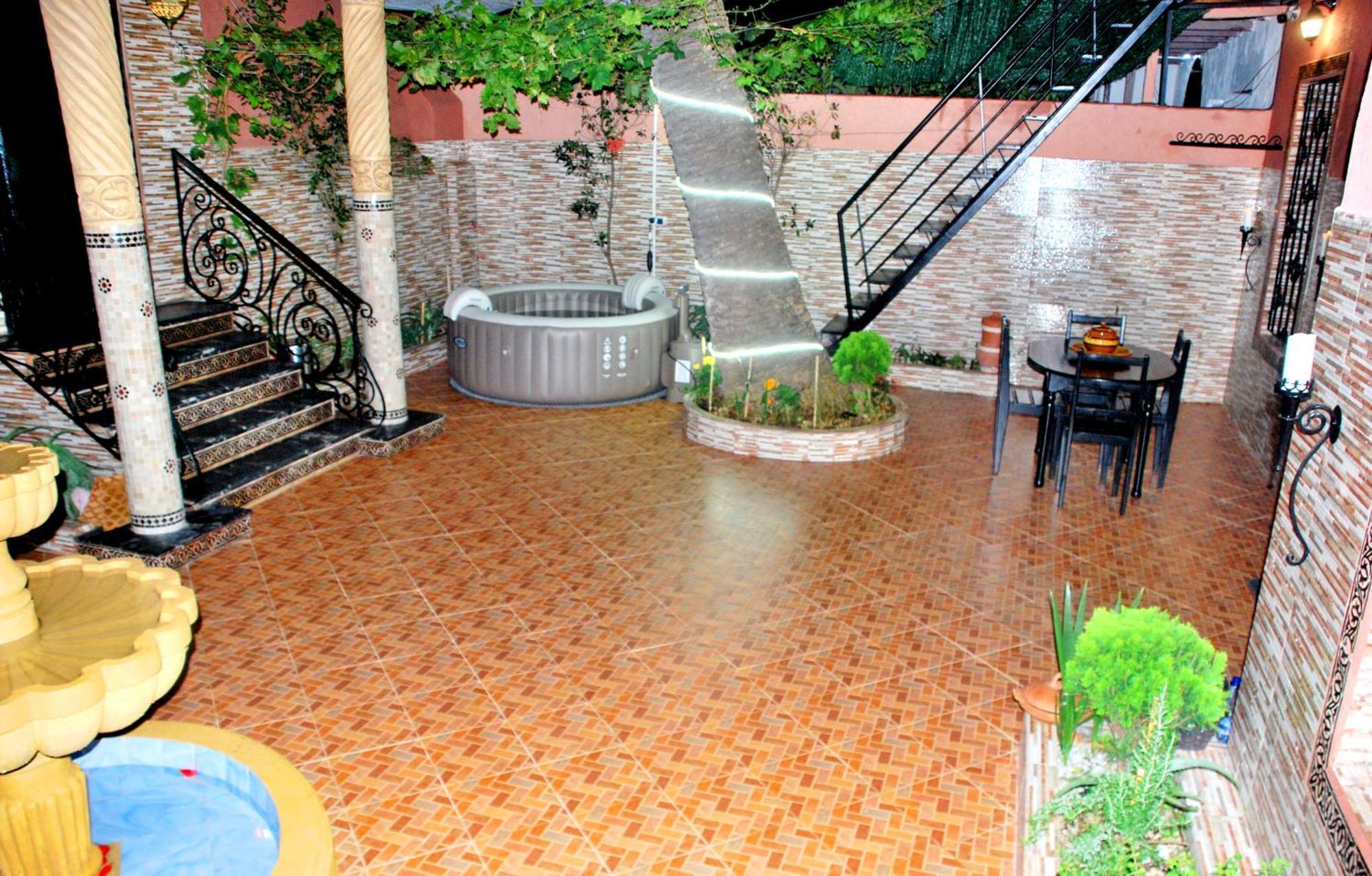 Dar Lghzal Special Offer In Rabat Winner Of Guest Experience 2025 Awards Traditional Sahrawi And Berber Privative Villa With Swimming Pool Jacuzzi Sea View And On Site Restaurant Ideal For Family And Groups In Rabat'S Center No Car Required Екстер'єр фото