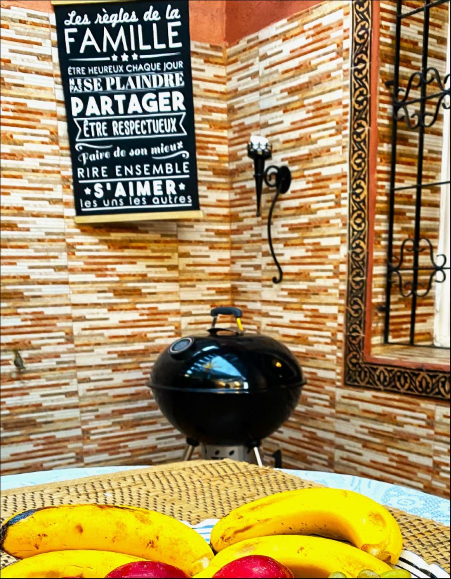 Dar Lghzal Special Offer In Rabat Winner Of Guest Experience 2025 Awards Traditional Sahrawi And Berber Privative Villa With Swimming Pool Jacuzzi Sea View And On Site Restaurant Ideal For Family And Groups In Rabat'S Center No Car Required Екстер'єр фото